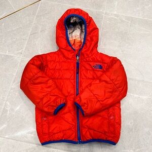 The North Face Reversible Hooded Puffer 3T